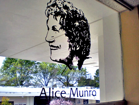 Alice Munro-author